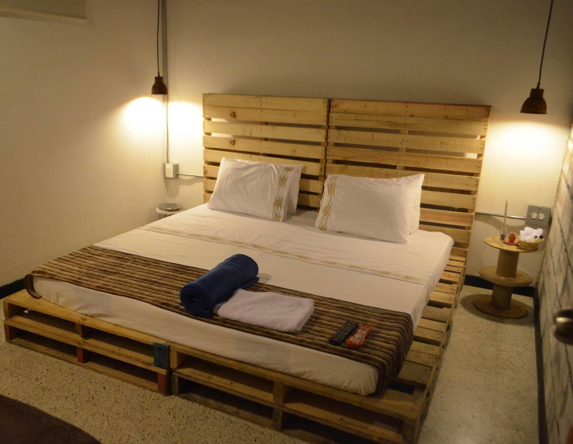 Hotel Boutique Stay Provenza Medellín Buitenkant foto